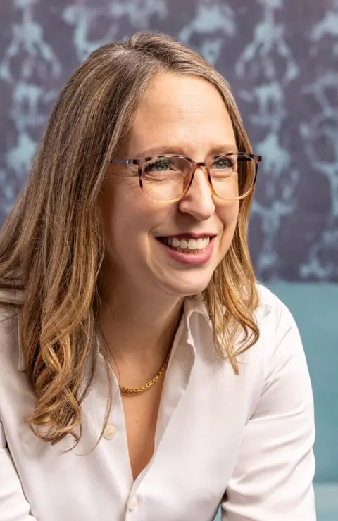Anne Tabakian