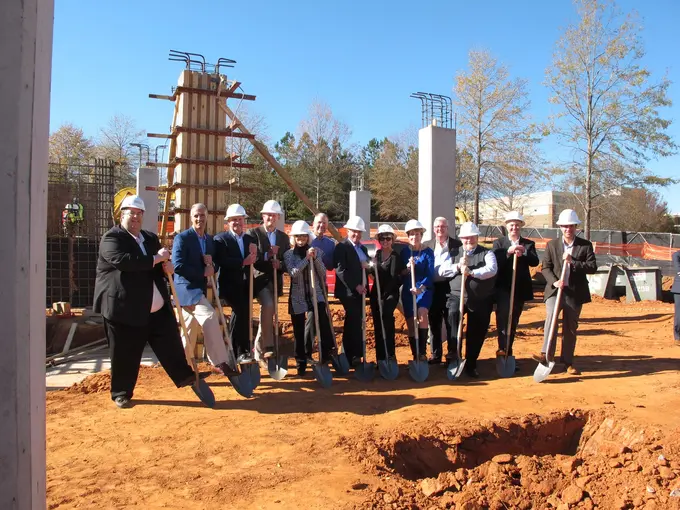 Courtyard by Marriott Alpharetta ......