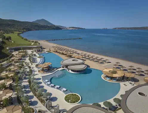 Mandarin Oriental, Costa Navarino select IRIS