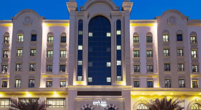 Park Inn by Radisson Makkah Al Naseem ......
