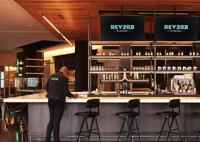 REVERB by Hard Rock ......