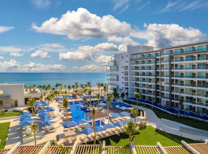 Royalton Riviera Cancun, An Autograph Collection All-Inclusive Resort & Casino ......