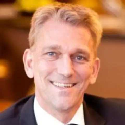 Mathieu Van Alphen