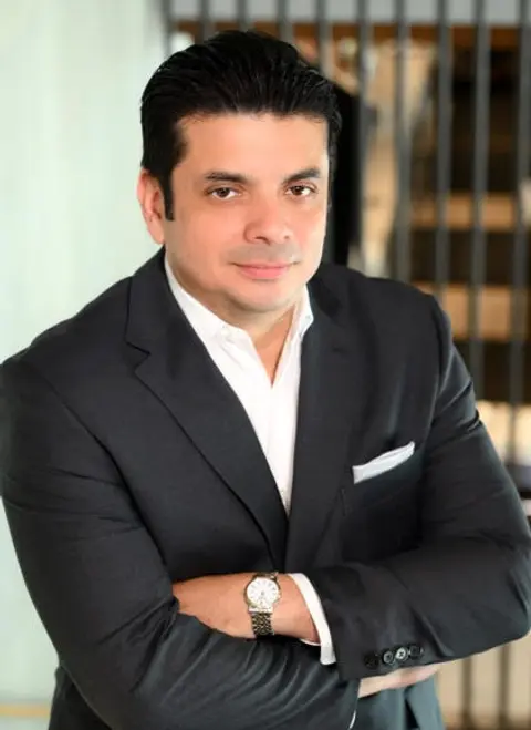 Daniel Tabares
