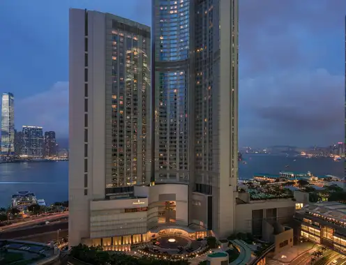 Four Seasons Hotel Hong Kong