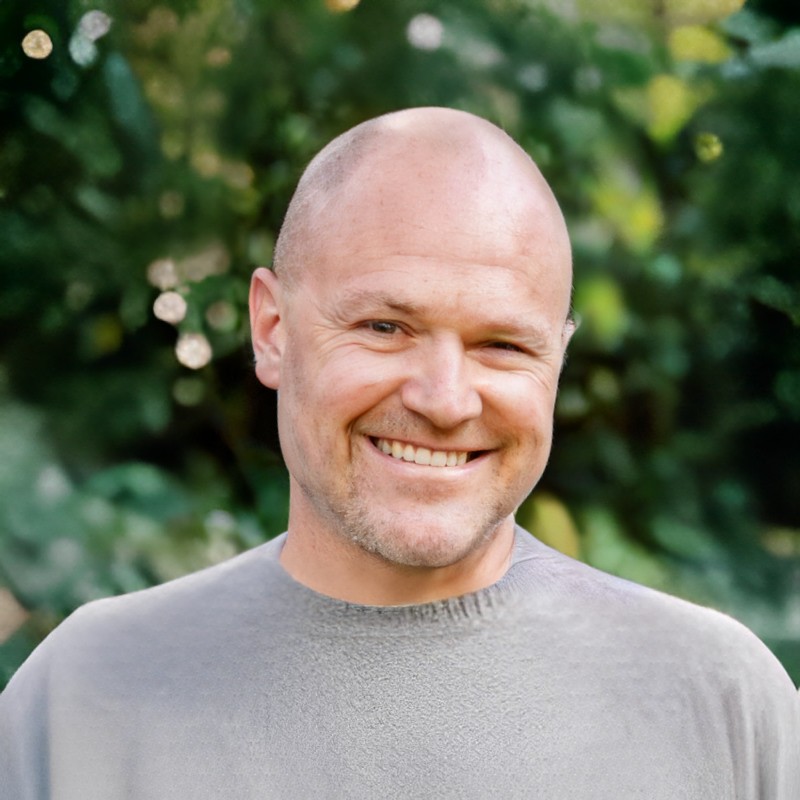Eric Ellis