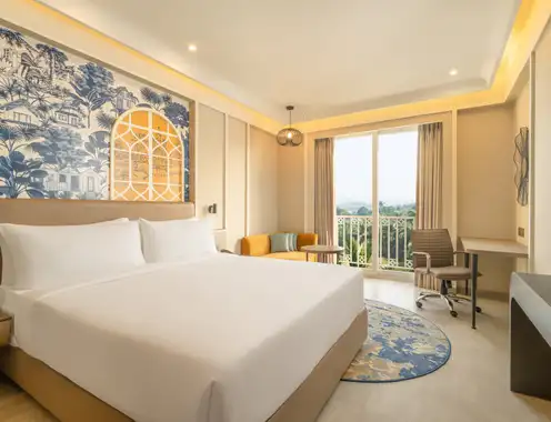 Hilton Garden Inn Goa Calangute Deluxe King Room 1