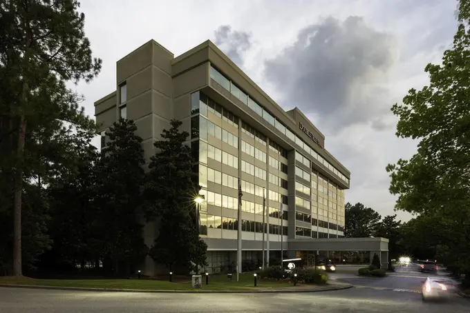 DoubleTree by Hilton Birmingham Perimeter Park ......