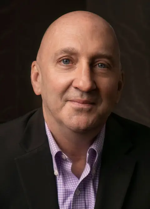 Erik DeBeukelaer