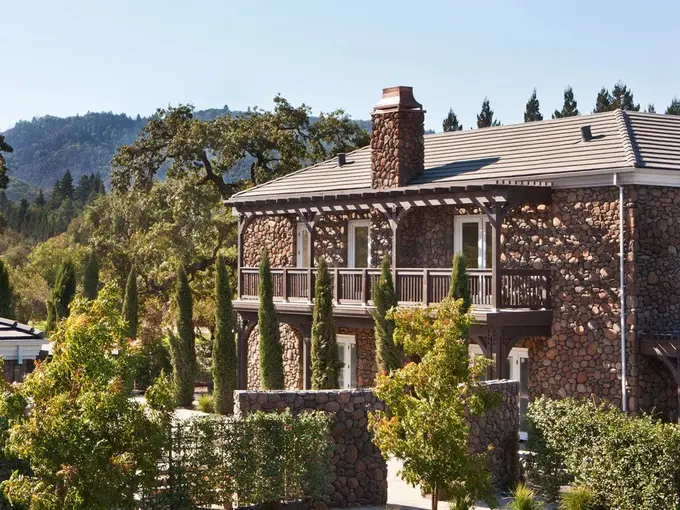 Peregrine Hospitality Adds Hotel Yountville and Bardessono Hotel & Spa to Management Portfolio