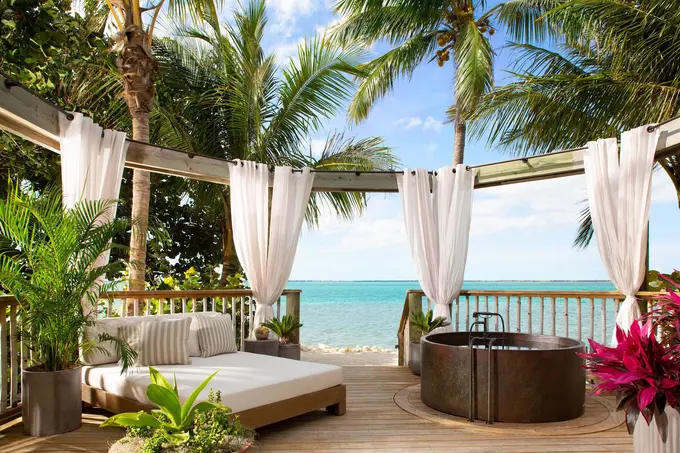 Little Palm Island Resort & Spa ......