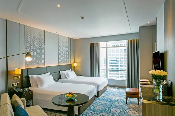 Centara Grand at CentralWorld ......