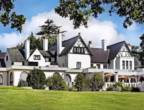 Hilton Cobham