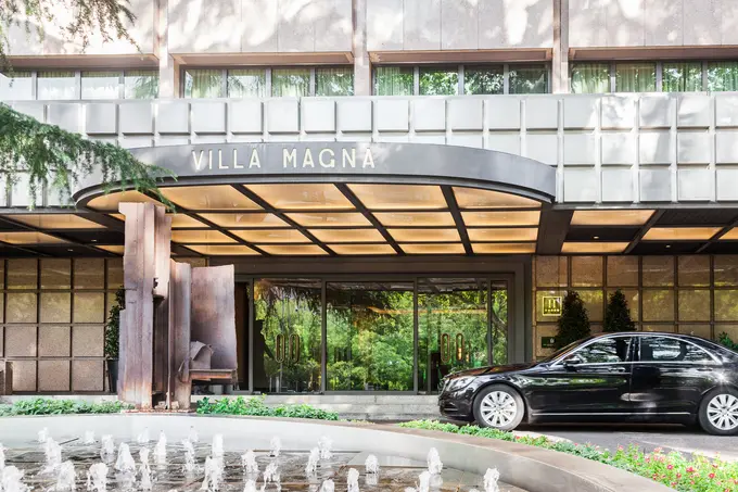 Villa Magna ......