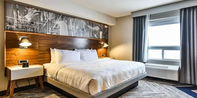 Four Points by Sheraton Greensboro Airport ......