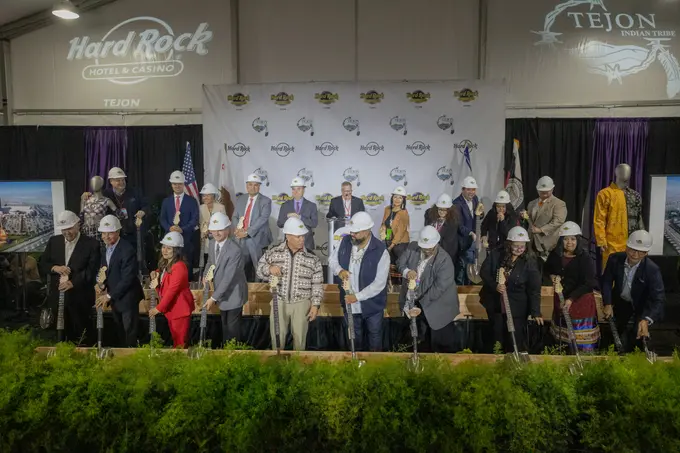 Hard Rock Hotel & Casino Tejon ......