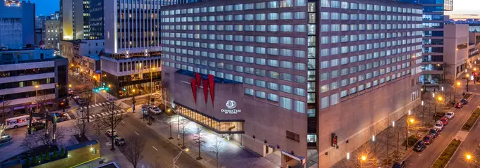 DoubleTree by Hilton Hotel Nashville Downtown ......