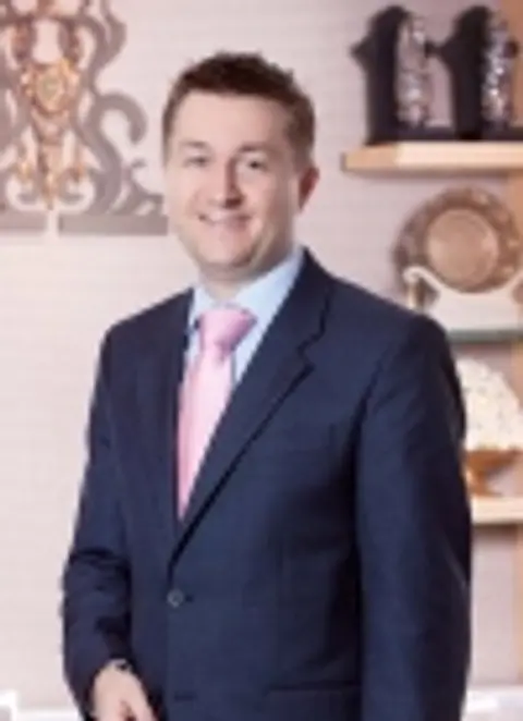 Giles Selves