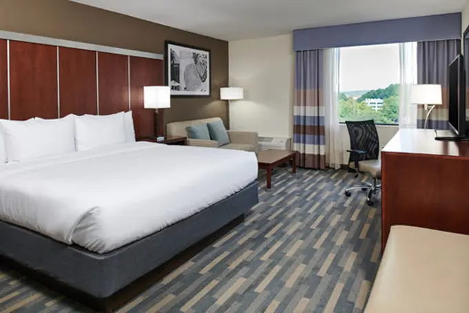 DoubleTree by Hilton Raleigh Crabtree Valley ......