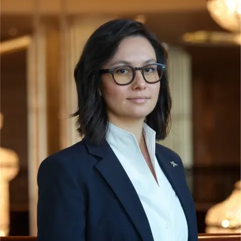 Evelyn Nguyen Van Schwarcz