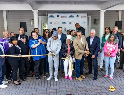 Mashantucket Pequot Tribal Nation Celebrates Reopening of Two Trees Inn and New Operating Partnership with Waterford Hotel Group