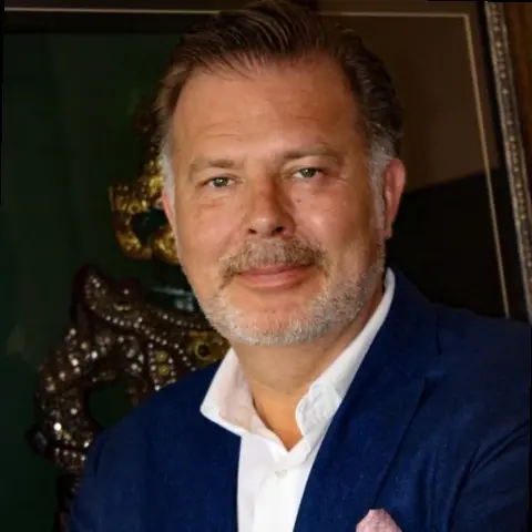 Daniel Simon