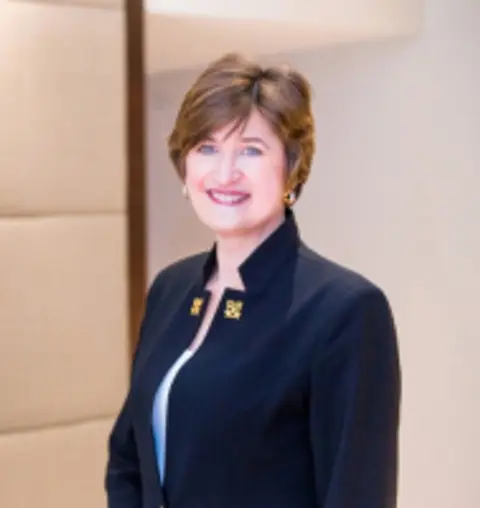 Julie Saunders