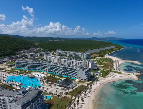 Ocean Eden Bay - Adults Only