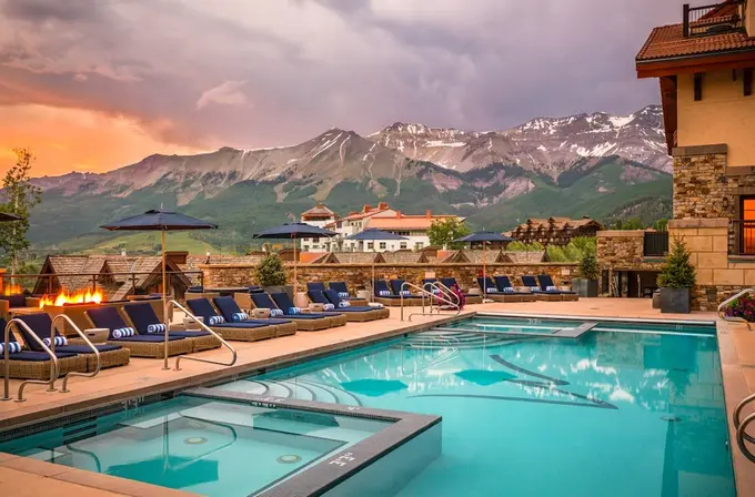 Madeline Hotel & Residences, Auberge Resorts Collection ......