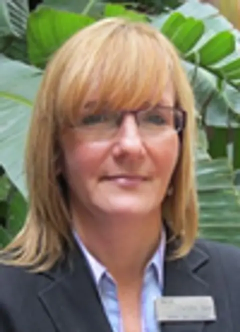 Debbi See