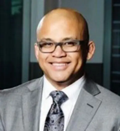 Von DeLuna