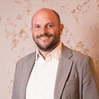 Ronald Schneider