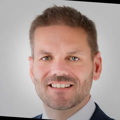 Stuart Leven