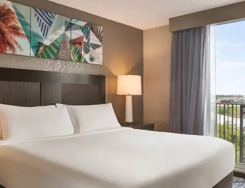 Embassy Suites by Hilton Miami International Airport