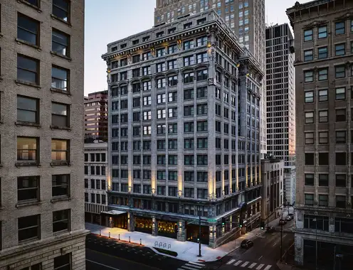 Hotel Equities Forms Strategic Partnership with Pinnacle Hotel Group