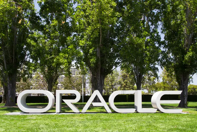 Oracle and the Loyalty Divide | By Larry Mogelonsky