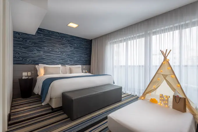 Radisson Hotel Oscar Freire ......