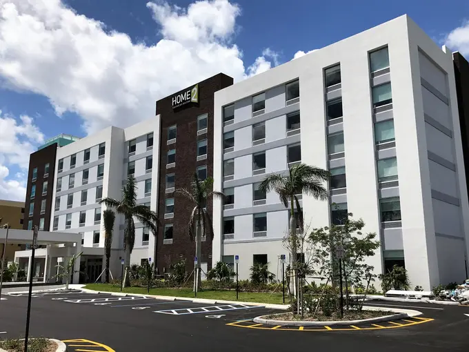 Home2 Suites by Hilton Ft. Lauderdale Airport-Cruise Port ......