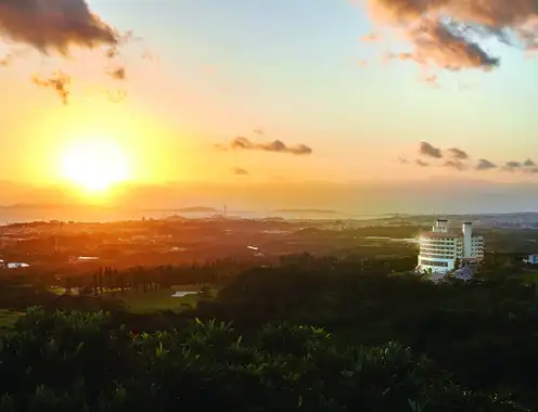 ANA Crowne Plaza Resort Okinawa Uruma Hills