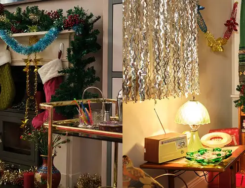 Over Half of The Nation Feel Nostalgic For a 1980s Christmas - Relive The Magic With Booking.com in a Tinsel-Tastic London Home