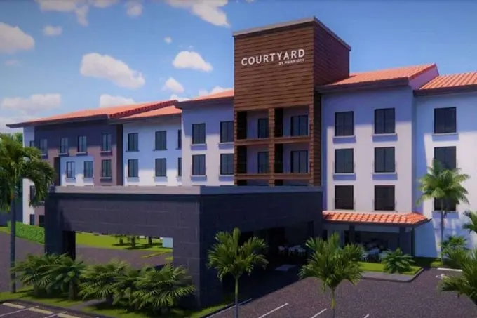 Courtyard by Marriott Santo Domingo ......