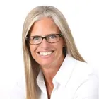 Sandy James