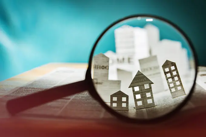 Hotel Real Estate in a Turbulent Macro-Economic Environment