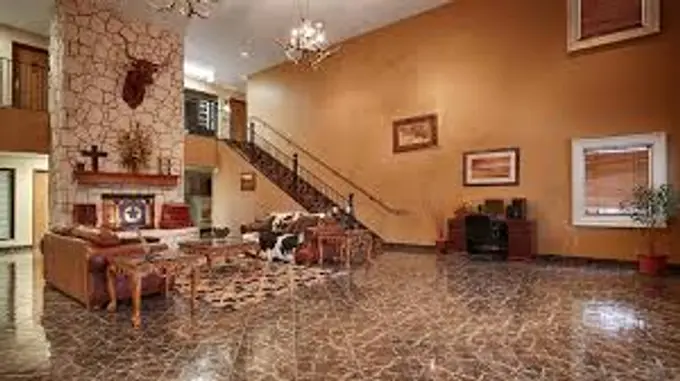 SureStay Plus Hotel Beeville ......