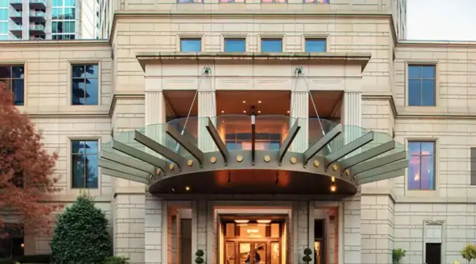 Waldorf Astoria Atlanta Buckhead ......