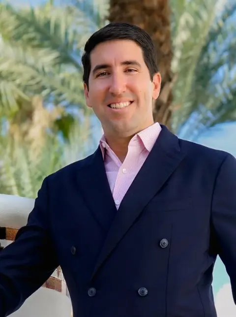 Luis Cobo