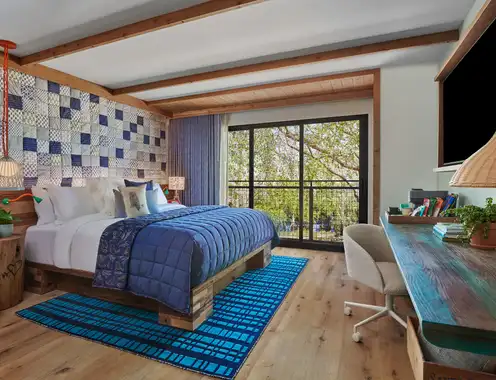 Treehouse Hotel Silicon Valley