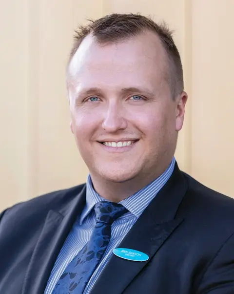 Ben Saxton
