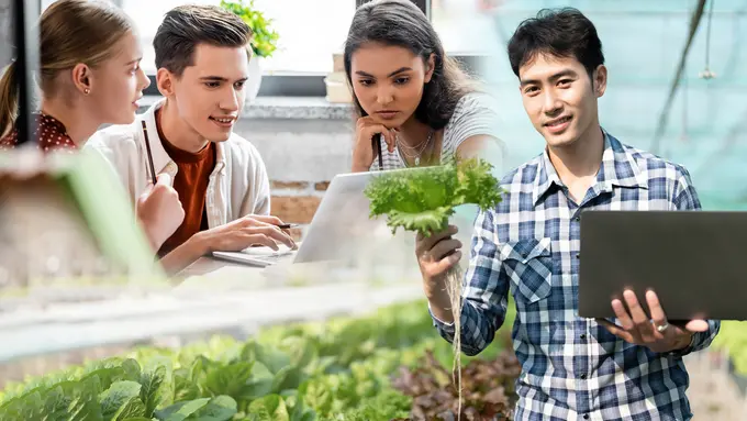 How to Create Career Pathways in Hospitality