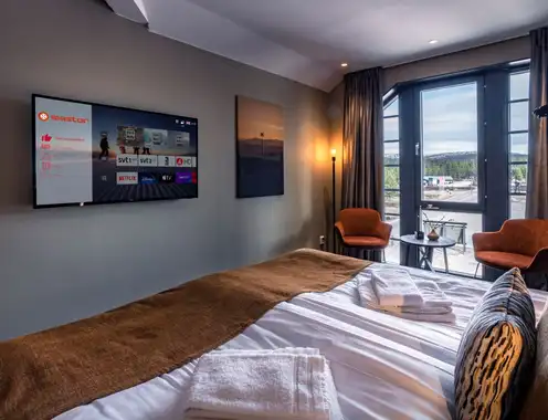 PPDS delivers freestyle in-room entertainment to luxury mountain resort hotel with 286x Chromecast built-in Philips MediaSuite TVs